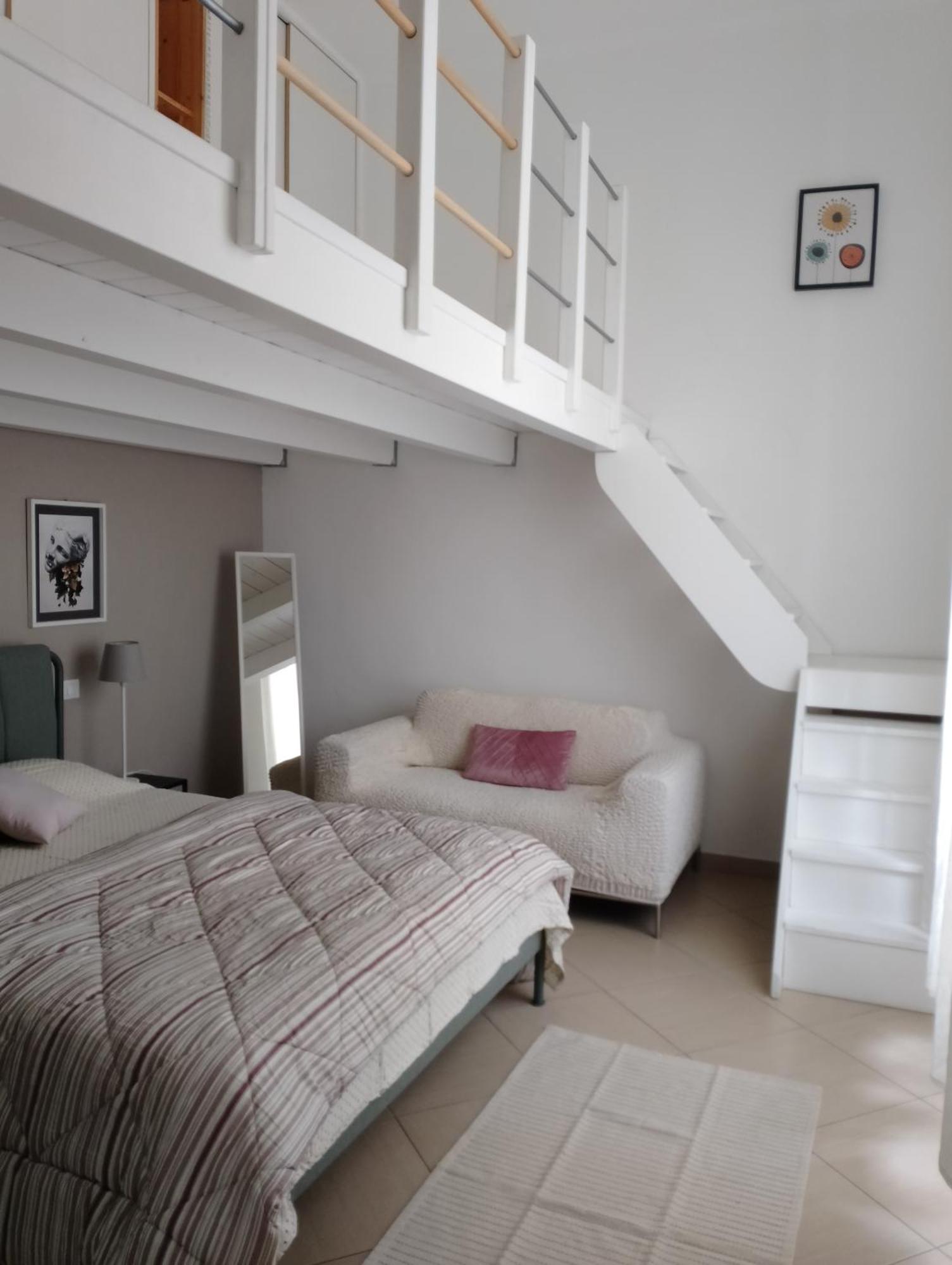 Casa Cavour Apartment ลีวอร์โน ภายนอก รูปภาพ