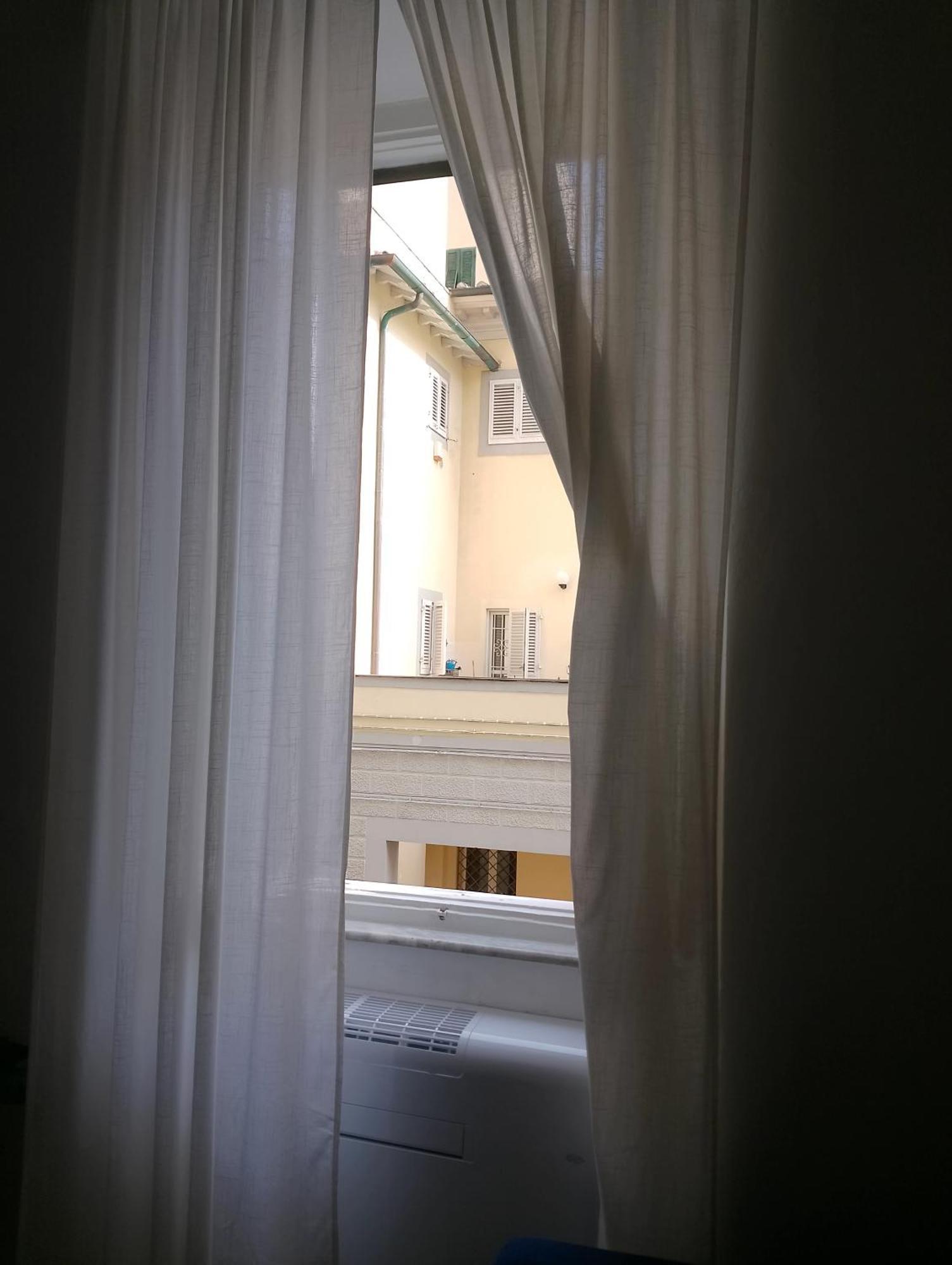 Casa Cavour Apartment ลีวอร์โน ภายนอก รูปภาพ